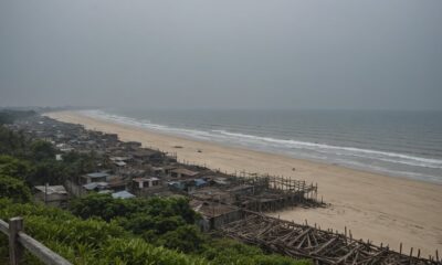 tangerang beach seawall length